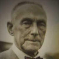 Archie McLean